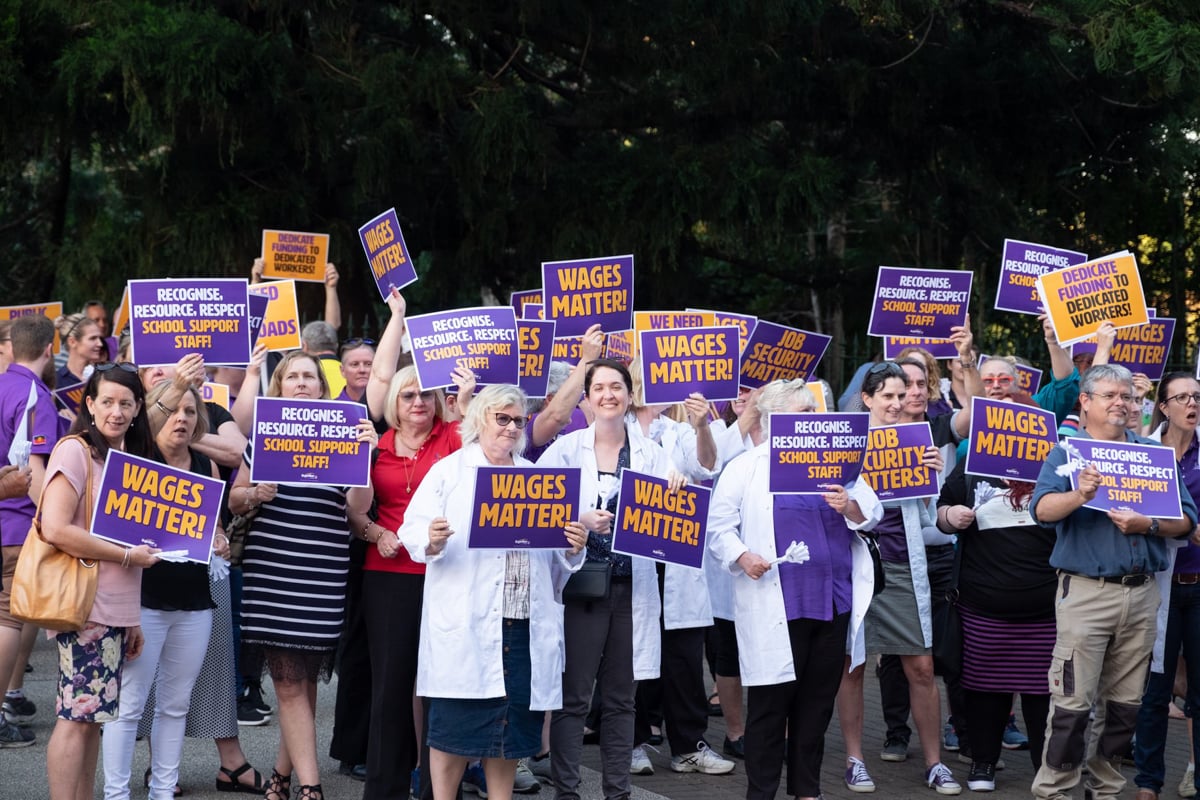 Wages_rally_parliament_house_oct_2018_schools